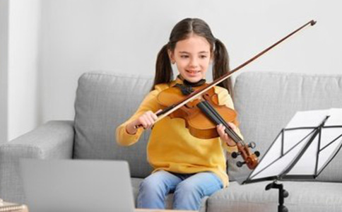 小孩子怎样可以学好小琴